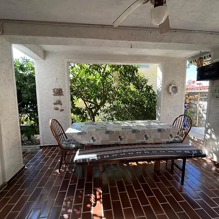 Anisa Apartment Mali Losinj