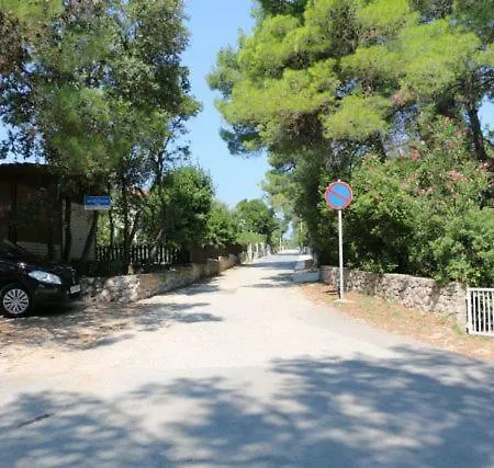 Anisa Mali Losinj
